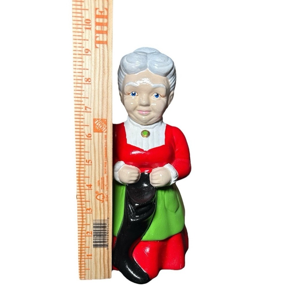 Mrs. Claus‎ Christmas Figurine Holding Stocking Holiday Decoration - Picture 3 of 3